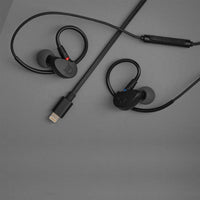 TWELVE DRIVER´s - iPhone Lightning Cable with 3-button Microphone